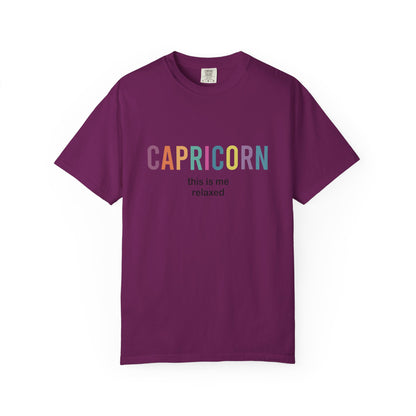 Capricorn This Is Me Relaxed – Funny Minimalist Zodiac Tee