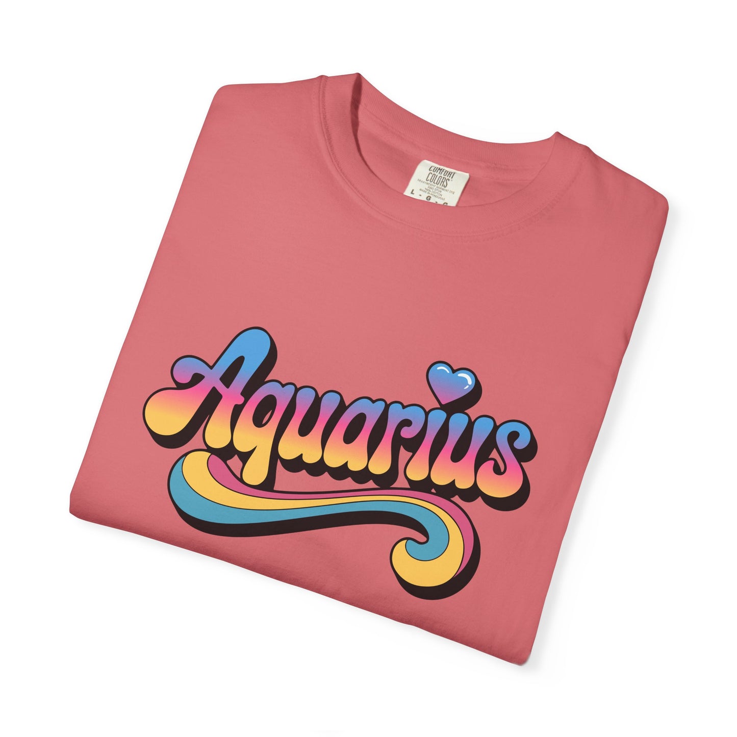 Aquarius – Retro Groovy Zodiac Tee
