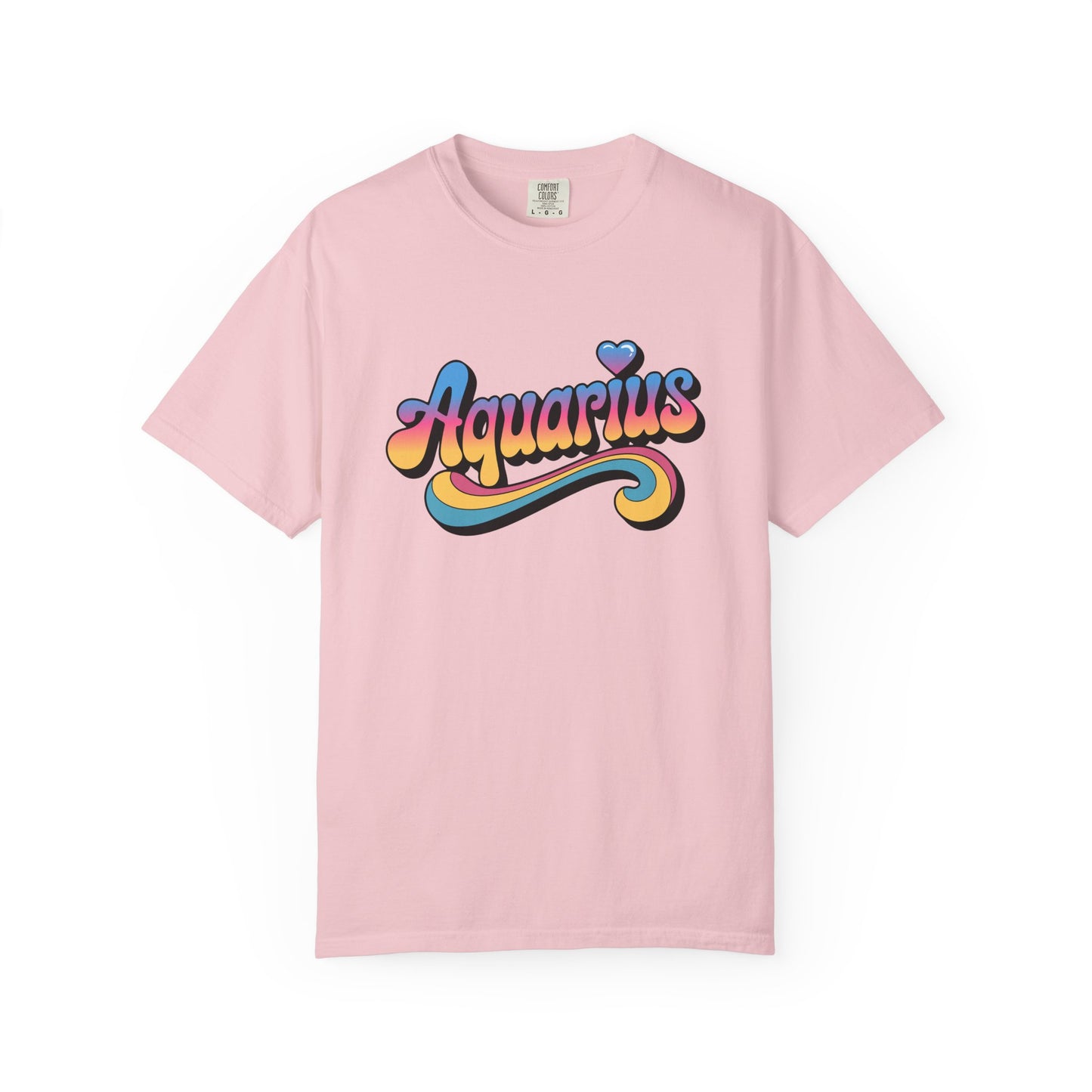 Aquarius – Retro Groovy Zodiac Tee
